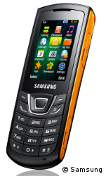 Das Samsung C3200 hat eigene Widgets für Facebook und andere soziale Netzwerke vorinstalliert